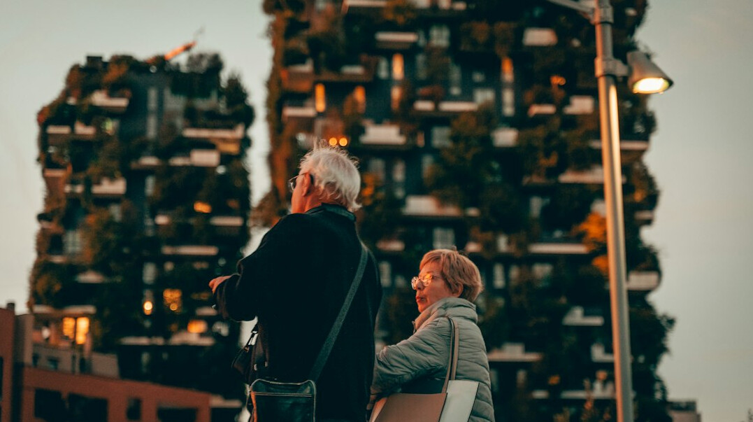 happy retired couple traveling